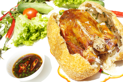 Gà trống 2,6kg/con